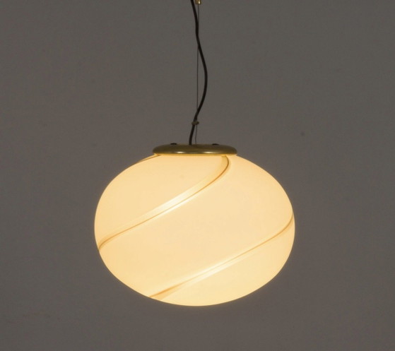 Seltenes Vetri Murano „Swirl“-Set – Hänge- und Tischlampe – Italien – ca. 1970 – Pendelleuchten, Glass (photo 6 of 10)