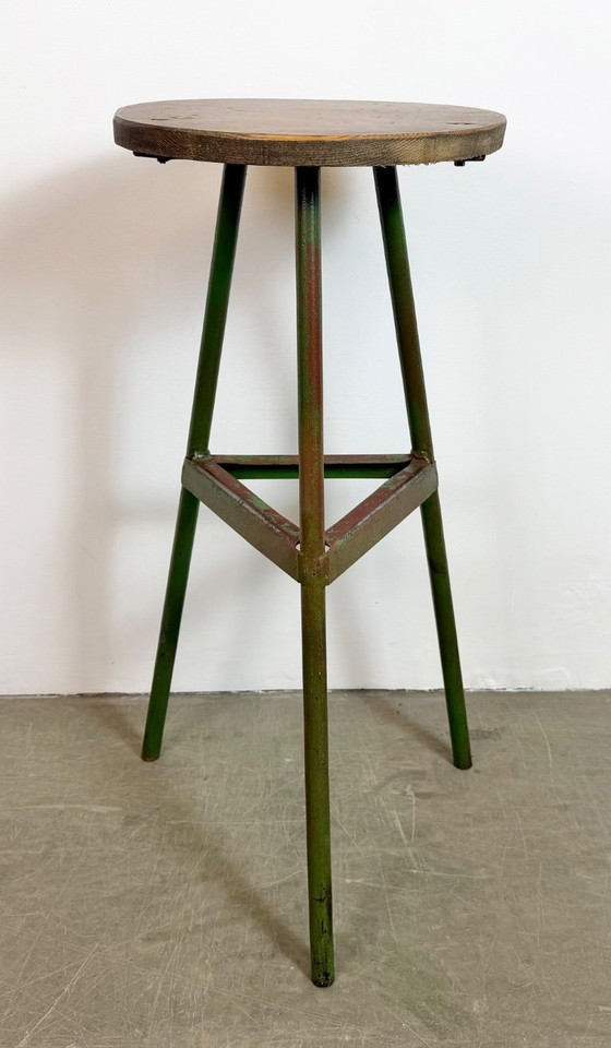 Image 1 of Grüner Werkstatthocker im Industriestil, 1960er Jahre
