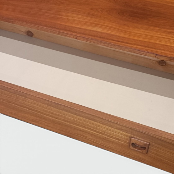 Image 1 of Vintage chest of drawers