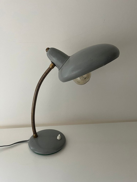 Image 1 of Lampe de bureau vintage élégante