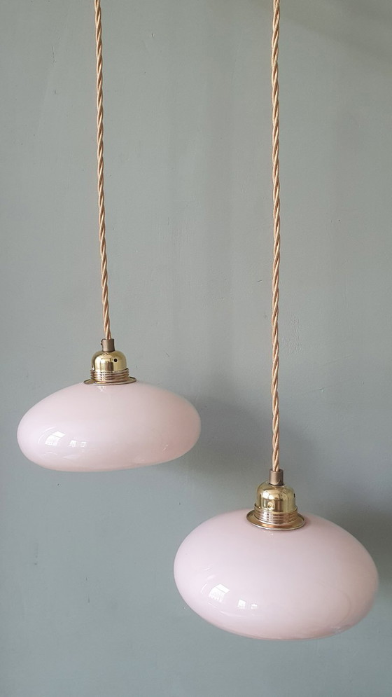 Image 1 of Set di 2 lampade a sospensione Art Deco vintage in opalino rosa pastello