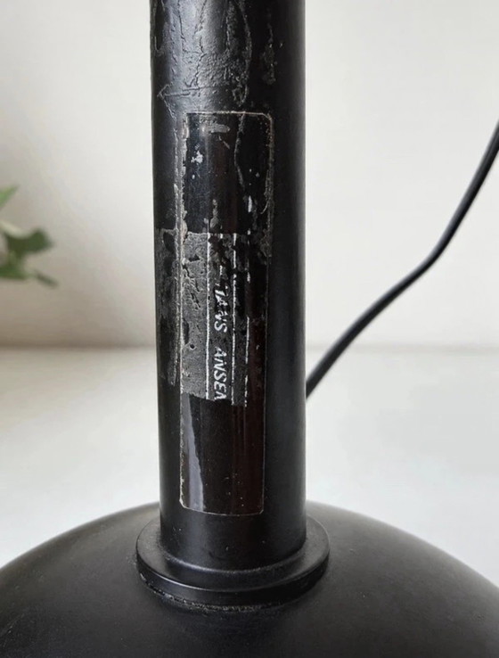 Vintage black desk lamp – 80s design – Luxo, Table lamps, Metal (photo 7 of 12)