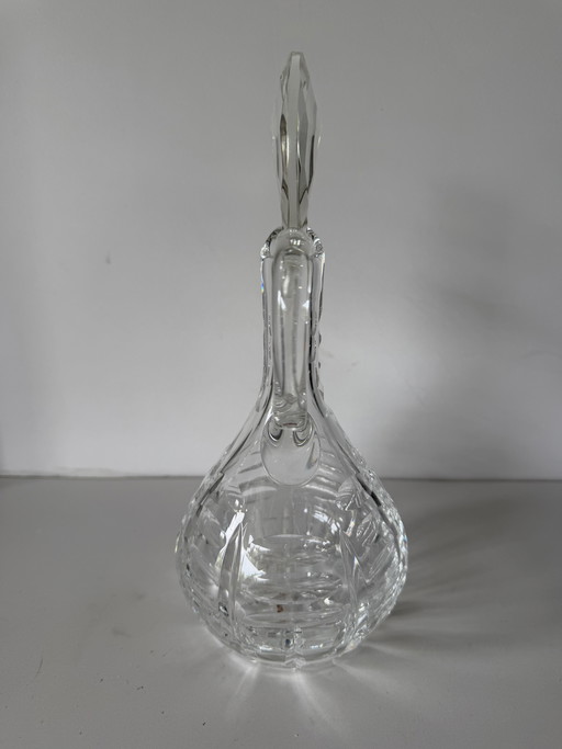 Karan en cristal rond avec main à