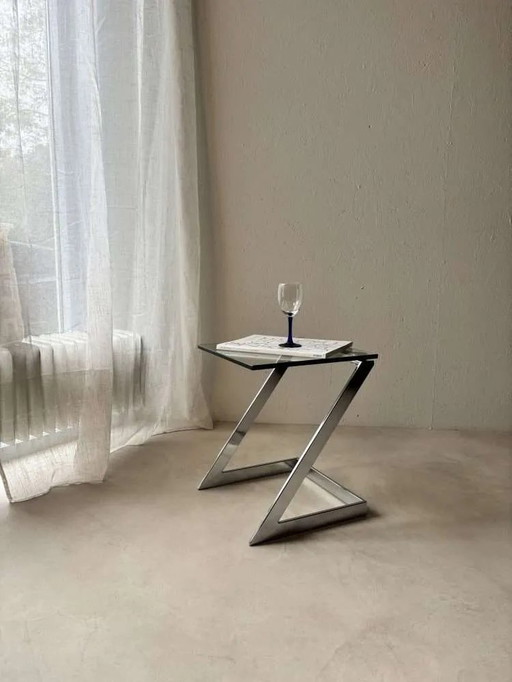 Minimalistischer Beistelltisch Bauhaus Chrom und Glas 80er