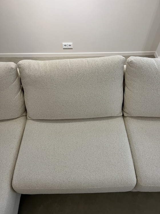 Image 1 of Nuevo sofá beige cromado