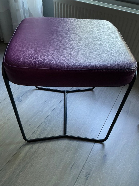 Image 1 of 4 eetkamerstoelen en 2 hockers