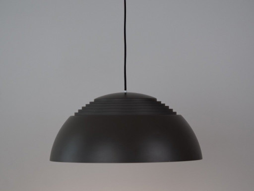 Danish vintage AJ Royal 500 pendant lamp by Arne Jacobsen, Louis Poulsen, 1958
