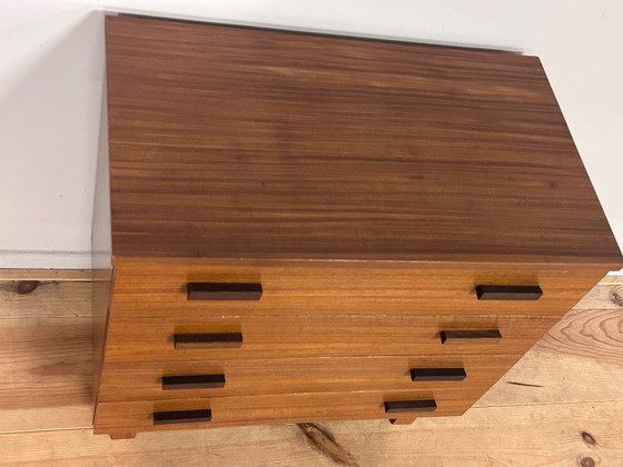 Image 1 of Vintage mid-century ladenkastje teakhout