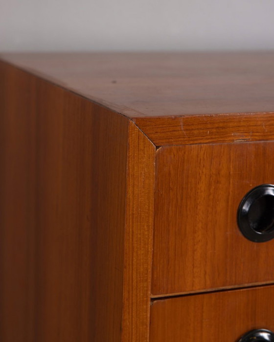 Image 1 of Credenza vintage anni '60 in legno di teak, design italiano.