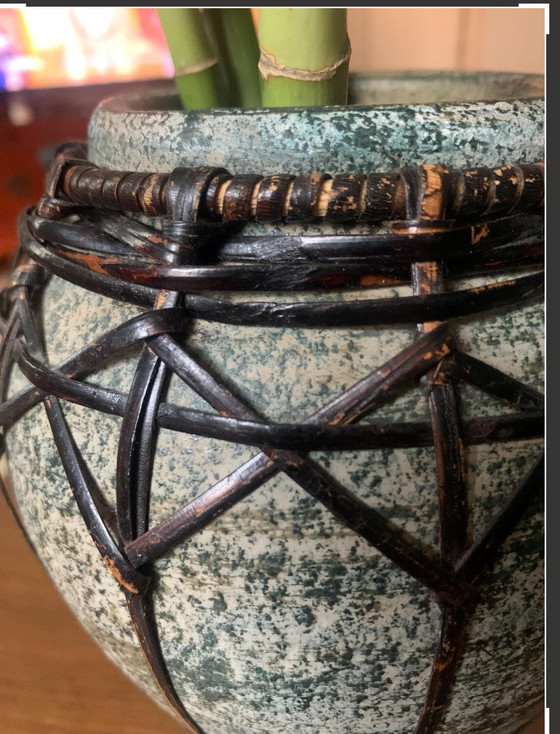 Vaso giapponese antico/vintage in gres e bambù intrecciato (Kago) — Stile Wabi-Sabi/Mingei – Vasi, Ceramic (photo 3 of 11)