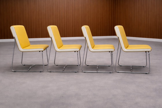 Image 1 of Giallo ocra "Dancer" di Leolux Primavera