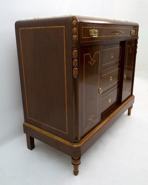 Image 1 of Comò Liberty in radica di tuia italiana e marmo rosa del Portogallo, anni '20