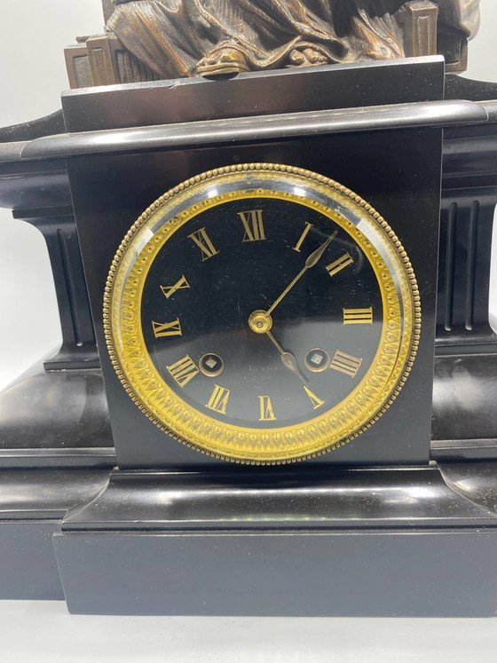 Clock and bronze sculpture signed Jean-Jules Salmson – Black marble – Barrard and Vignon Paris clockwork – (photo 3 of 12)