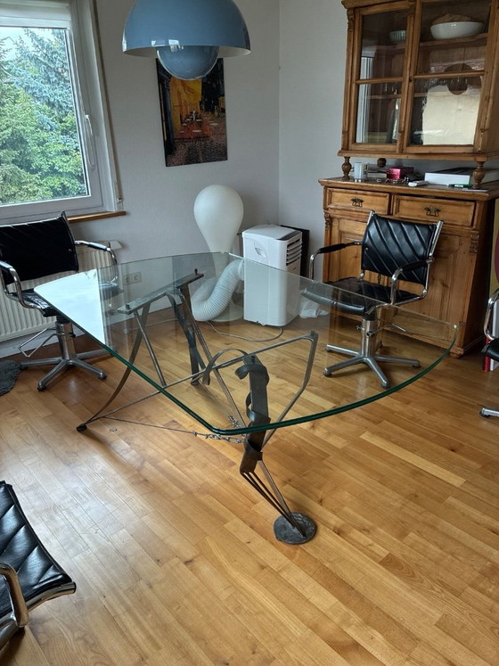 Design eettafel van glas met stalen frame – Metal (photo 5 of 8)