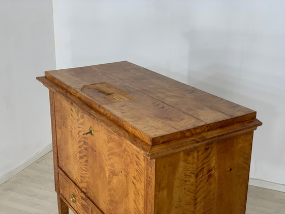 Image 1 of Biedermeier secretaire schrijfkast ladekast rond 1830