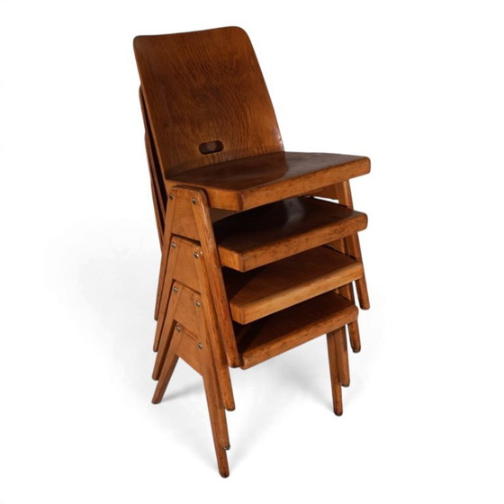 Set aus 4 Bauhaus-inspirierten Esszimmerstühlen, stapelbar, 1950 – Holz (photo 19 of 19)