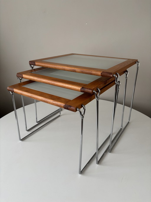 Vintage Hyllinge Möbler Denemarken mimiset, nesting tables 