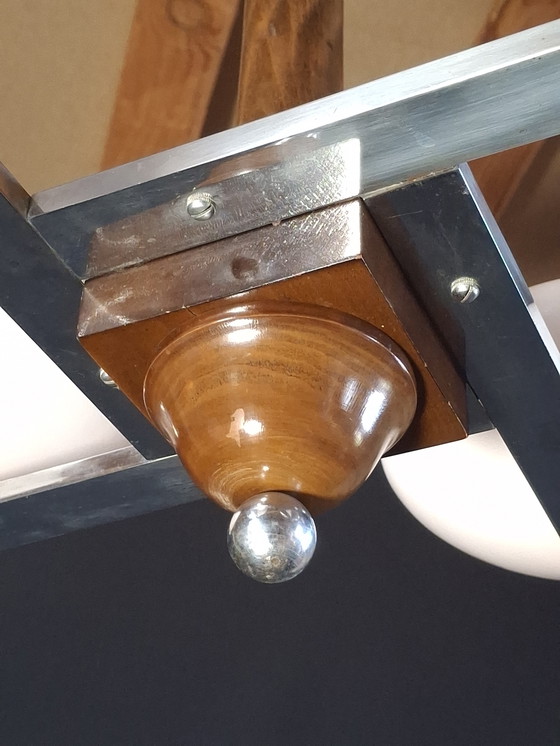 Image 1 of Impresionante lámpara de araña Art Déco de la década de 1950: cromo y cristal opalino rosa pálido.