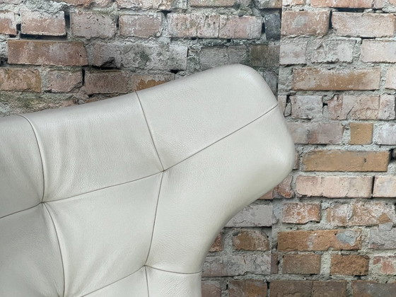 Image 1 of Poltrona Frau Regina Swivel Chair