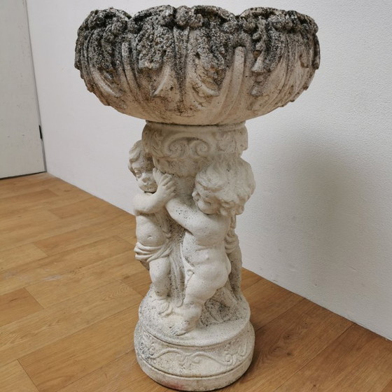 Image 1 of Caja de flores de jarrón de jardín de piedra antigua, jardinera de hormigón