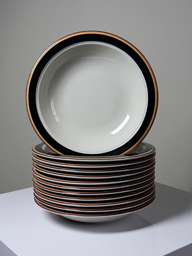 Vintage 1970s-80s Arabia Finland Reimari soup set by Inkeri Leivo