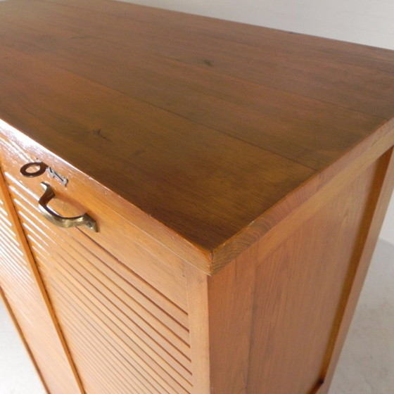 Armadio a serrandina in rovere con 2 ante, alto 150 cm, anni '30 – Cassettiere, Legno (photo 9 of 21)