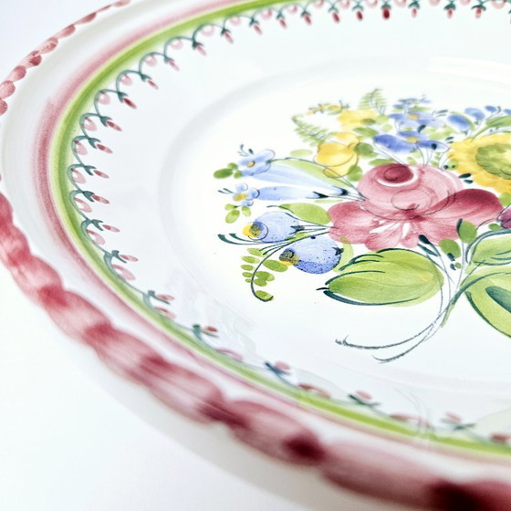 Image 1 of Mid-century vintage GMUNDNER KERAMIK ceramic hanging wall deep plate | Hand-painted floral art pottery from AUSTRIA | 25cm