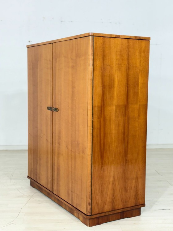 Image 1 of Vintage linnenkast / Kledingkast uit het midden van de vorige eeuw / Kast uit de jaren 60