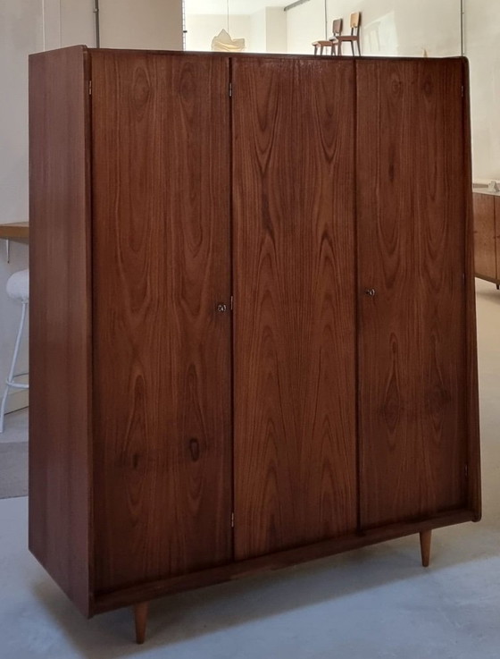 Image 1 of Mid Century kast