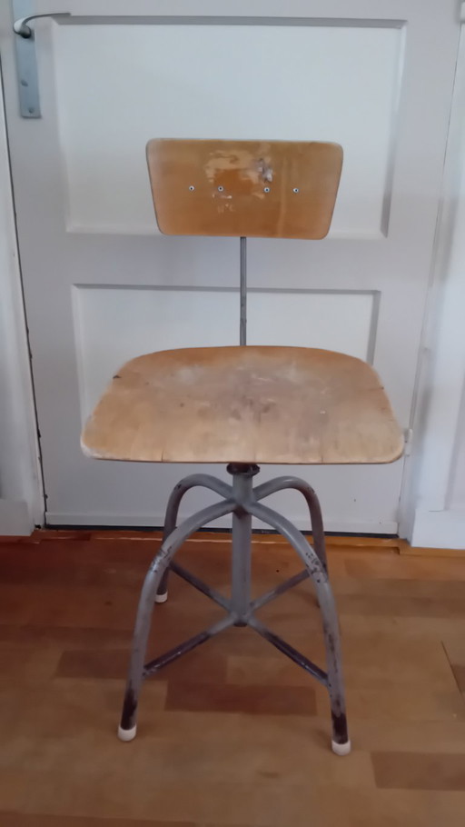 Silla industrial BOZO