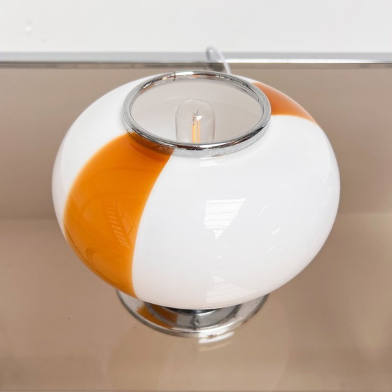 Image 1 of Italienische Tischlampe aus Opalglas, 1960er Jahre