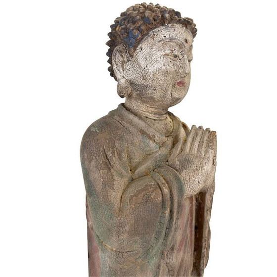 Statue de Bouddha chinoise en bois avec polychromie originale et restes de dorure. – Sculptures, Wood (photo 10 of 17)