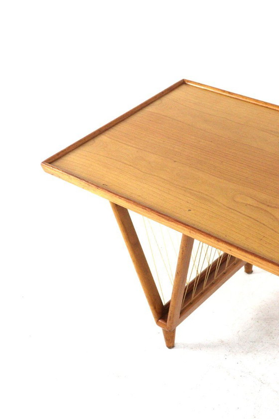 Image 1 of Vintage salontafel notenhout noten ''Deinum'