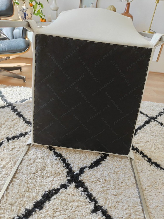 Image 1 of Bert Plantagie Honorary Chairs