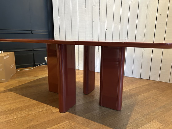 Image 1 of Gelakte tafel Gabrielle Paris