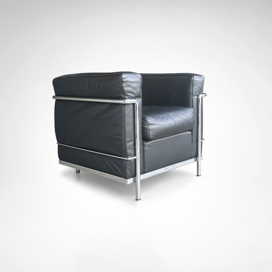 Image 1 of Fauteuil et repose-pieds LC2 de Le Corbusier et al. pour Cassina, années 1990