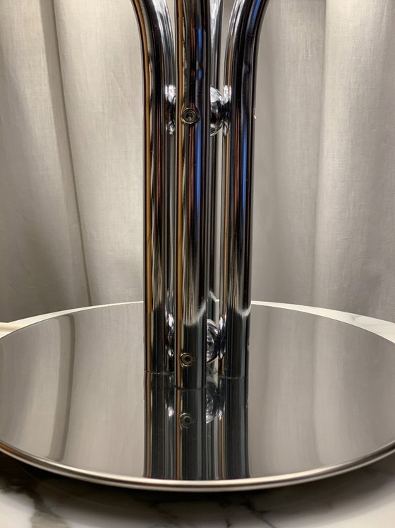 Page 1 of 11 Quadrifoglio Lamp 60-70’s – White - Gae Aulenti / Luigi Massoni – Table lamps, Metal (photo 8 of 11)