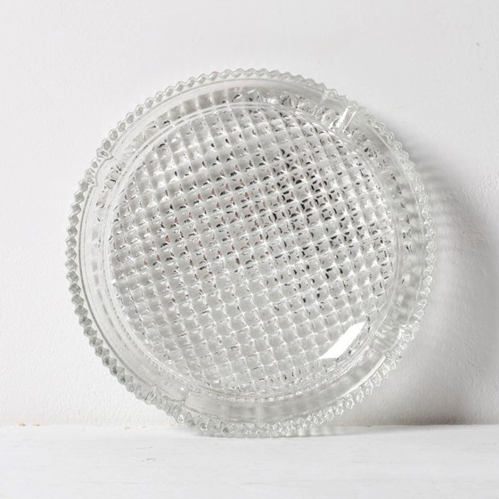Image 1 of Vintage kristallen glazen asbak, ronde asbak uit het midden van de 20e eeuw / Italië / jaren 60