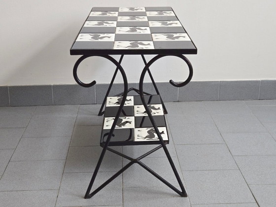 Image 1 of Vintage keramische bijzettafel uit de jaren 50 met paardenmotief, in rockabillystijl uit de jaren 50.