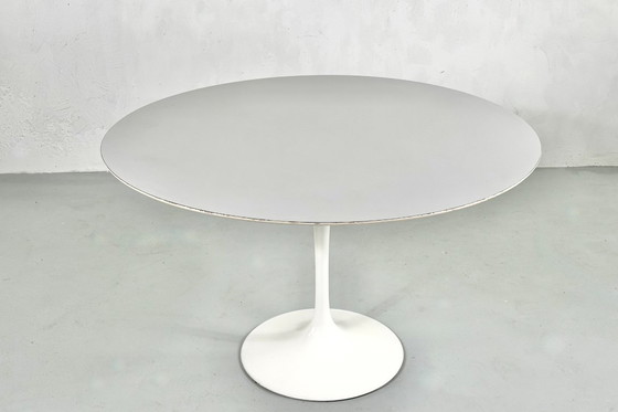 Image 1 of Table de salle à manger Tulipe par Eero Saarinen pour Knoll International - années 1960