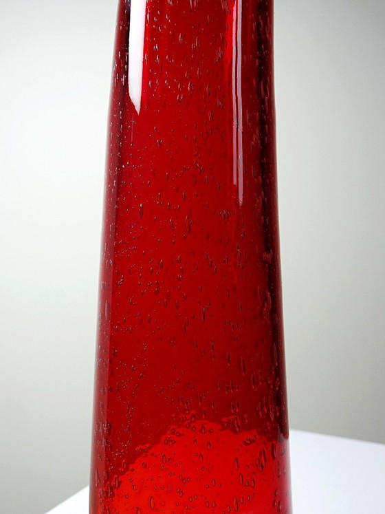 Image 1 of Vaas van rood, geblazen glas met bubbels in Murano-stijl, vintage jaren 1980-1990.