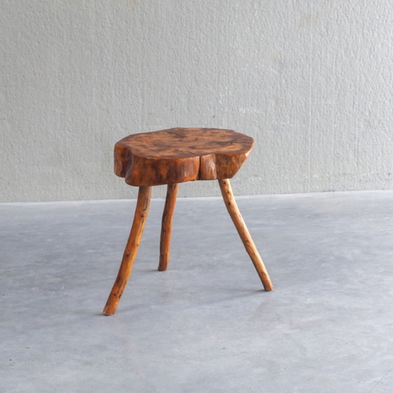 Vintage Franse bijzettafel van iepenhout in een koffer – Wood (photo 11 of 21)