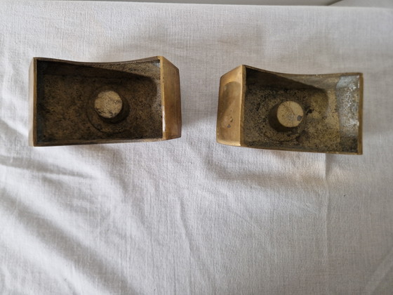 Image 1 of Portacandele brutalisti di metà secolo - Ottone/Bronzo massiccio - Anni '60/'70 (Set di 2) - Design scandinavo