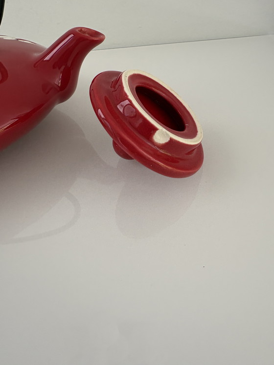 Image 1 of Traditional Japanese teapot in red ceramic, 700 ml capacity