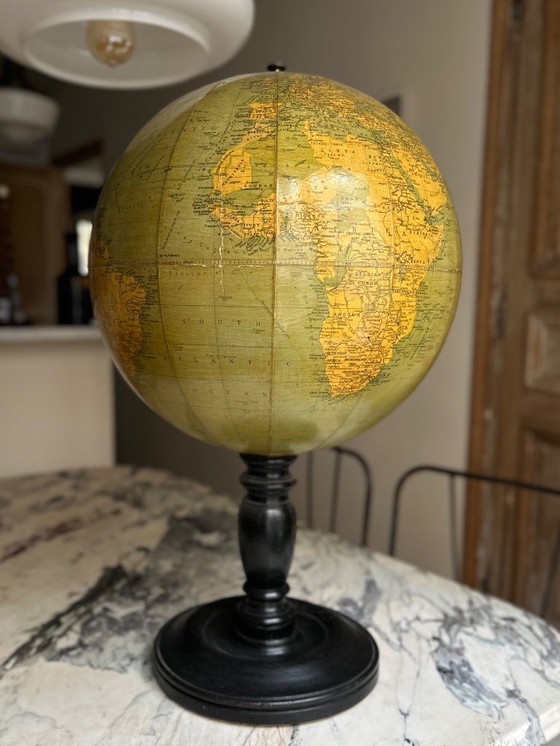 Image 1 of Globo terrestre del 1960