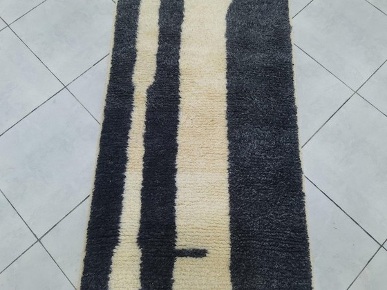 Traditional Wool Runner Rug 70/300 – Rugs & carpets (photo 4 of 6)