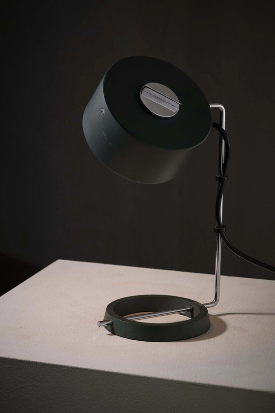 Minimalist Anthracite and Chrome Adjustable Desk Lamp with Ring Base, Table lamps, Metal, Cast Iron, White (photo 3 of 6)