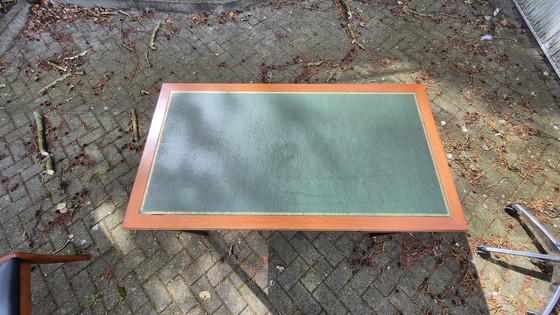 Image 1 of Escritorio de estilo Luis XVI francés