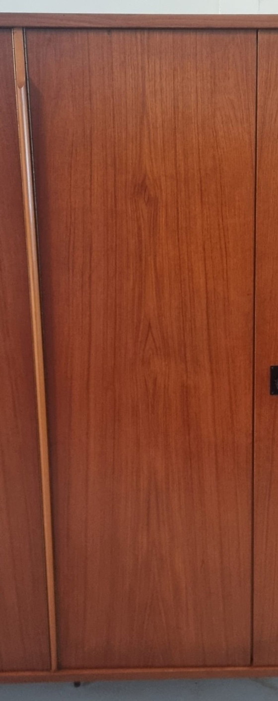 Mid Century kledingkast – Kledingkasten, Hout (photo 5 of 24)