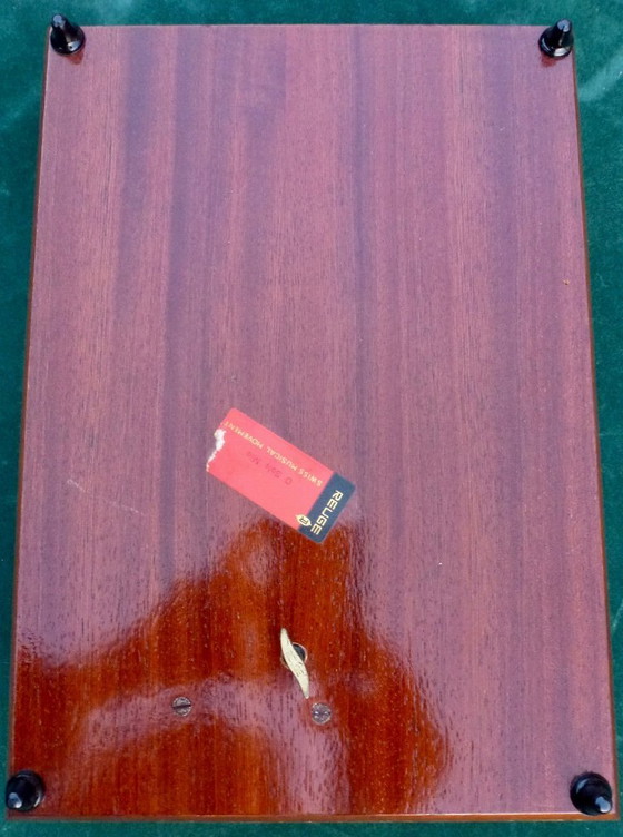 Image 1 of Swiss Large jewelry box with Reuge music box (incl. key) with image of Mona Lisa.